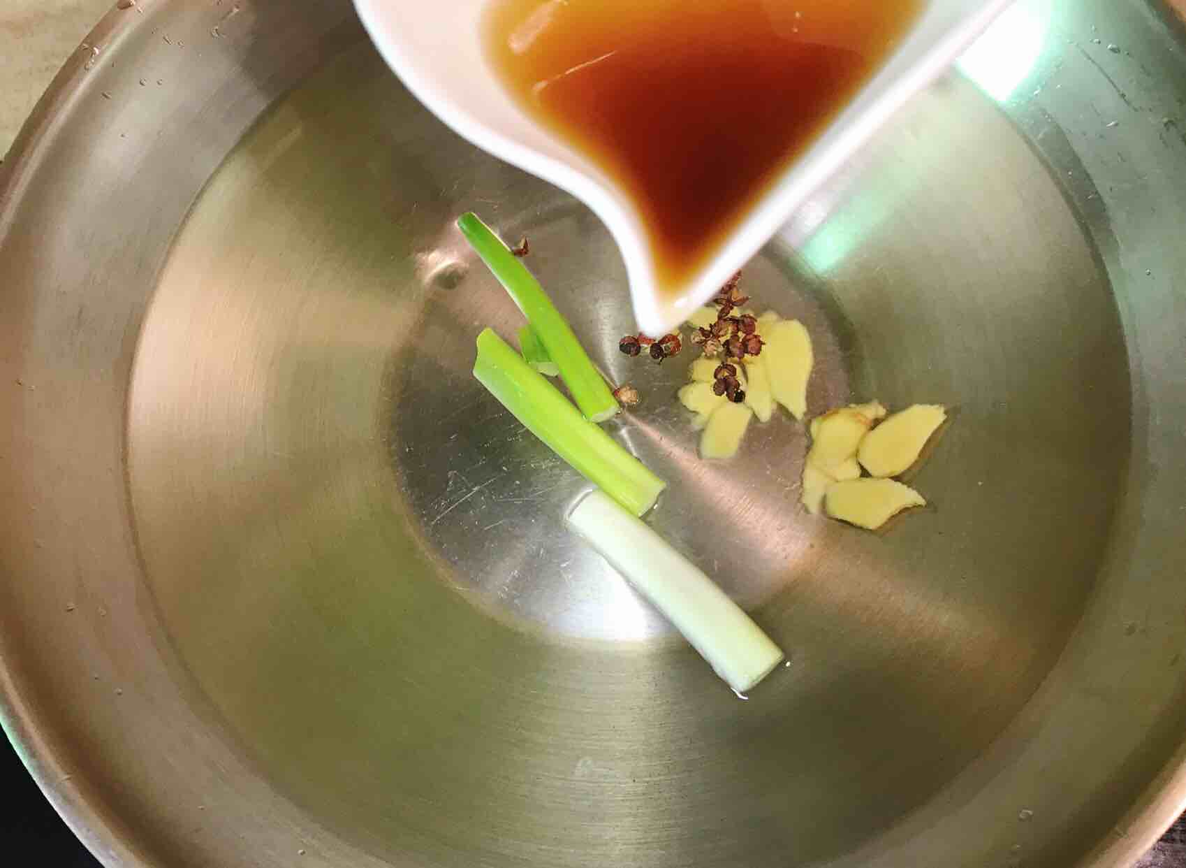 牛尾骨炖萝卜的做法-家常味炖菜谱-易网健康养生网 牛尾骨炖萝卜的做法-家常味炖菜谱