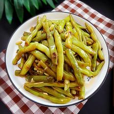 蒜香豆角的做法-蒜香味炒菜谱