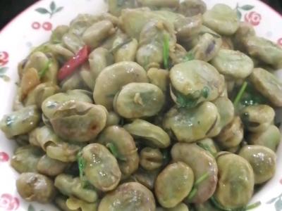 干煸蚕豆的做法-家常味炒菜谱