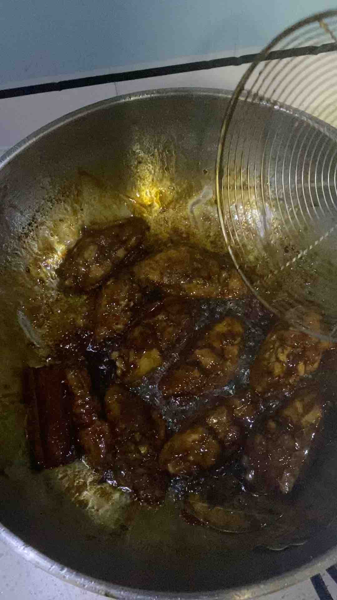 可乐鸡翅的做法-甜味炖菜谱