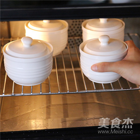 【滋补暖心】黄花菜虫草花炖鸡汤的做法-家常味炖菜谱-易网健康养生网 【滋补暖心】黄花菜虫草花炖鸡汤的做法-家常味炖菜谱
