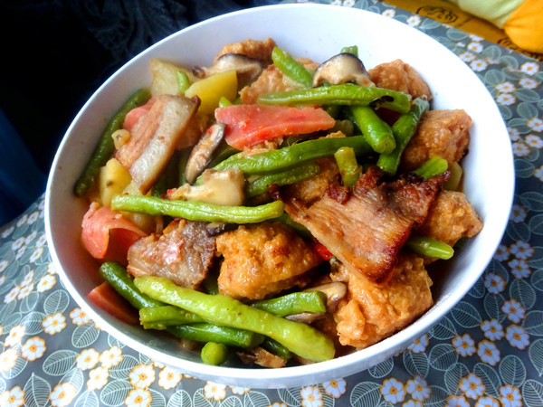 家常炖菜的做法-咸鲜味炖菜谱-易网健康养生网 家常炖菜的做法-咸鲜味炖菜谱