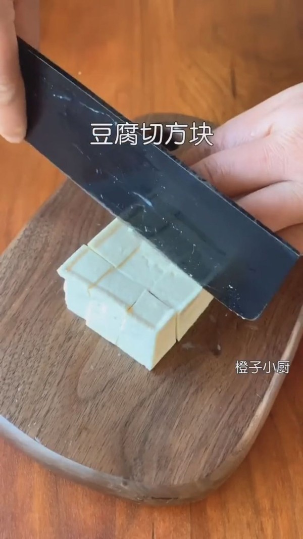 鱼香豆腐的做法-鱼香味炒菜谱