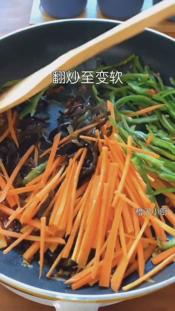 鱼香豆腐的做法-鱼香味炒菜谱