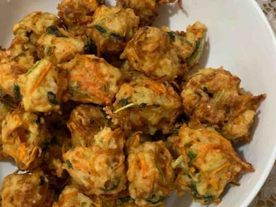 蔬菜丸子的做法-咸鲜味炸菜谱