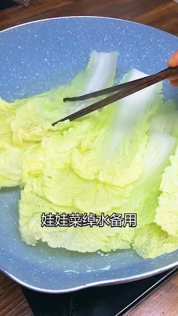 娃娃菜肉卷的做法-家常味炒菜谱