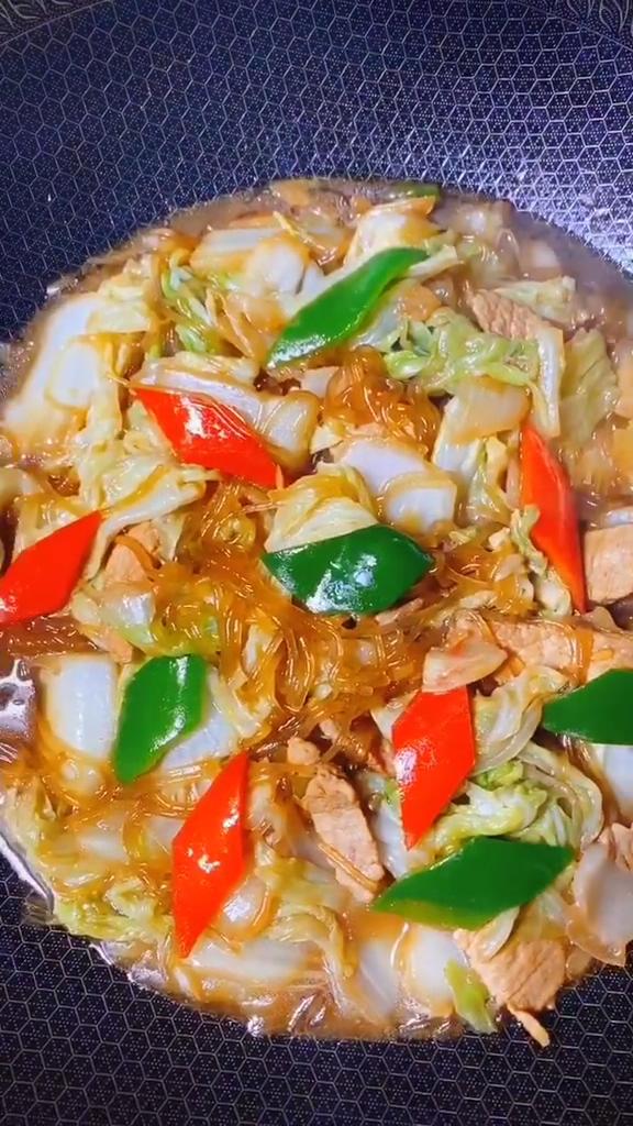 白菜炖粉条的做法-家常味炖菜谱-易网健康养生网 白菜炖粉条的做法-家常味炖菜谱