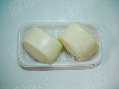芝麻肉丝馒头丁的做法-家常味炒菜谱