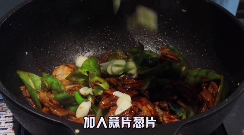 辣椒炒肉的做法-香辣味炒菜谱