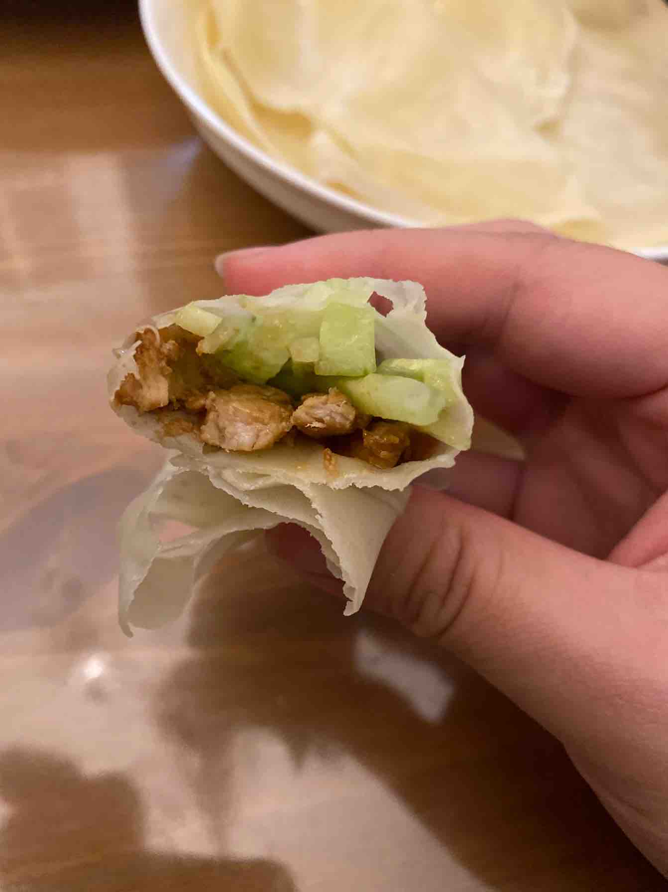 简易版的京酱肉丝的做法-家常味炒菜谱-易网健康养生网 简易版的京酱肉丝的做法-家常味炒菜谱