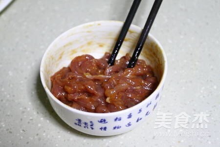 京酱肉丝的做法-酱香味烧菜谱-易网健康养生网 京酱肉丝的做法-酱香味烧菜谱