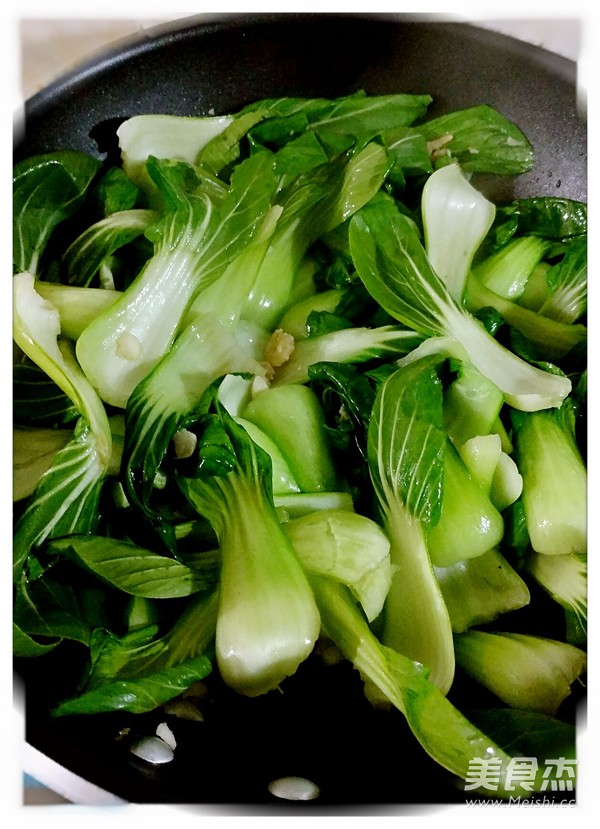 海米炒油菜的做法-咸鲜味炒菜谱
