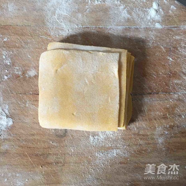 （金甲）馄饨的做法-咸鲜味煮菜谱