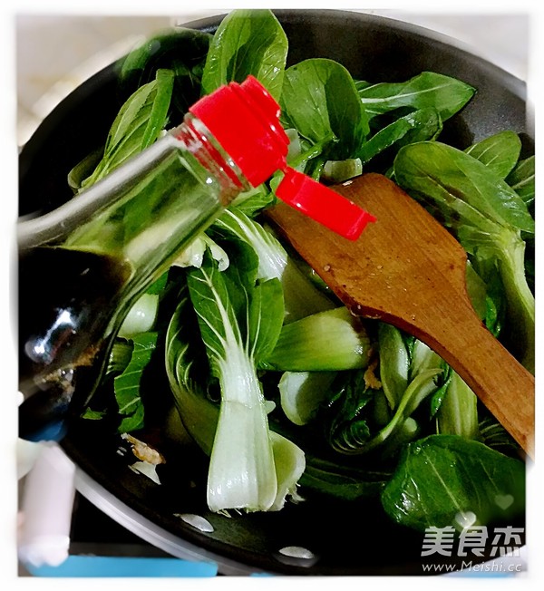 海米炒油菜的做法-咸鲜味炒菜谱