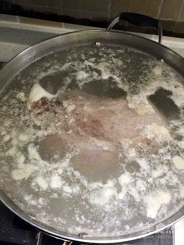 家常酱牛肉的做法-酱香味酱菜谱
