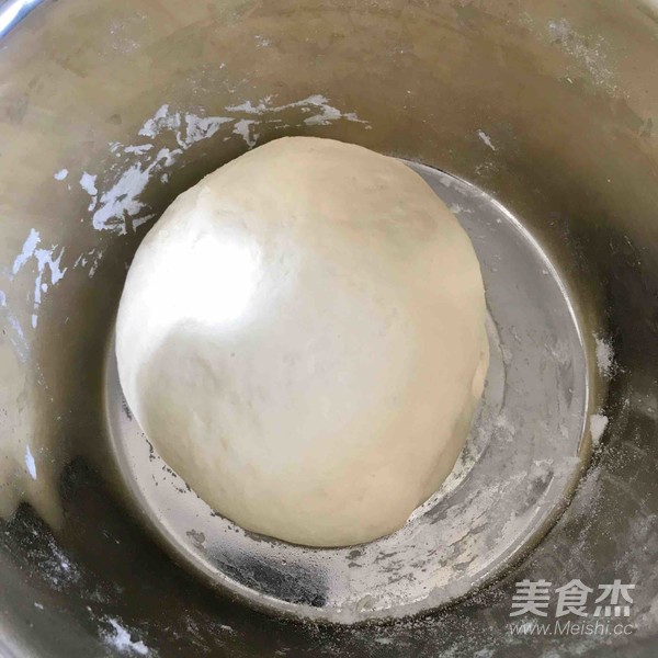 培根香肠披萨的做法-家常味烤菜谱-易网<a href=http://www.bryss.cn/ target=_blank class=infotextkey>健康养生</a>网 培根香肠披萨的做法-家常味烤菜谱