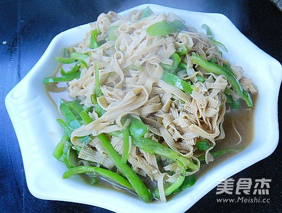 辣炒豆腐丝的做法-家常味炒菜谱