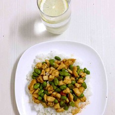 三杯鸡的做法-咸鲜味炒菜谱