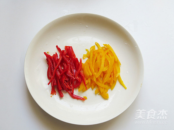 培根炒秋葵的做法-家常味炒菜谱