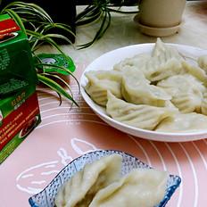 白菜香菇浓汤饺子的做法-咸鲜味煮菜谱