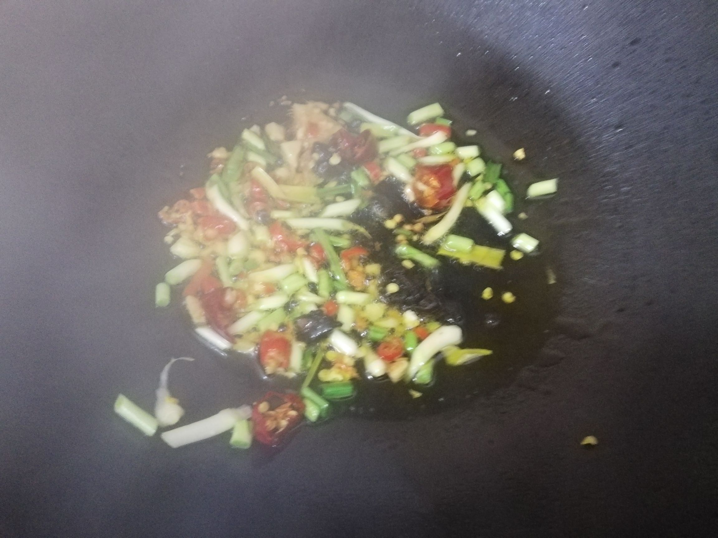 猪血豆腐菜心的做法-家常味煮菜谱