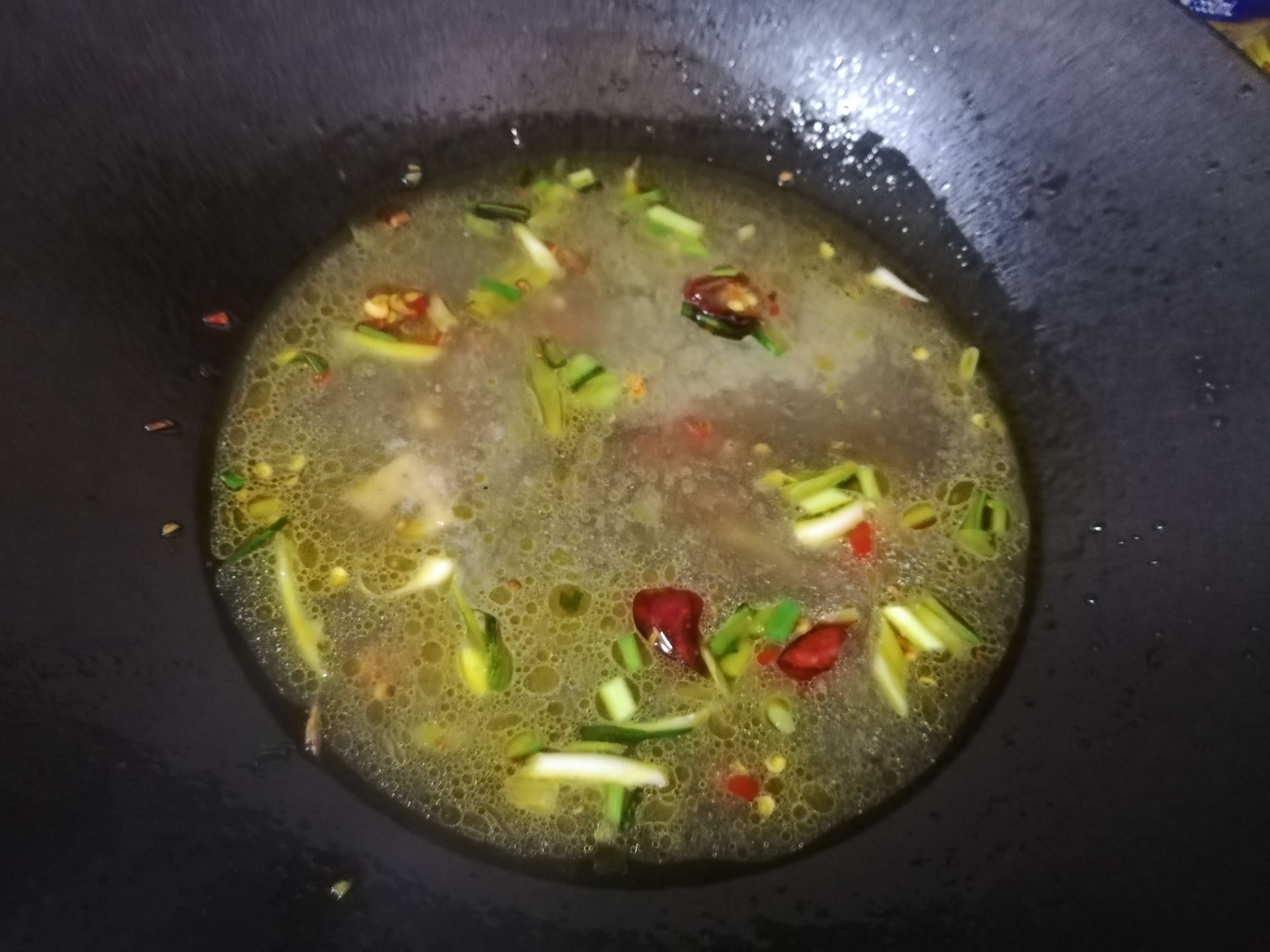 猪血豆腐菜心的做法-家常味煮菜谱