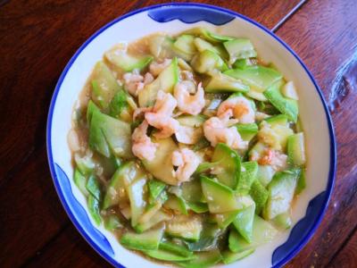 鲜虾炒西葫芦的做法-家常味炒菜谱