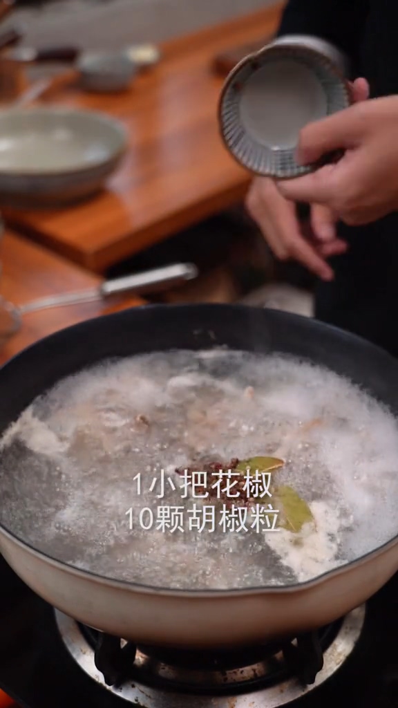 豉香虎皮凤爪的做法-咸鲜味炒菜谱