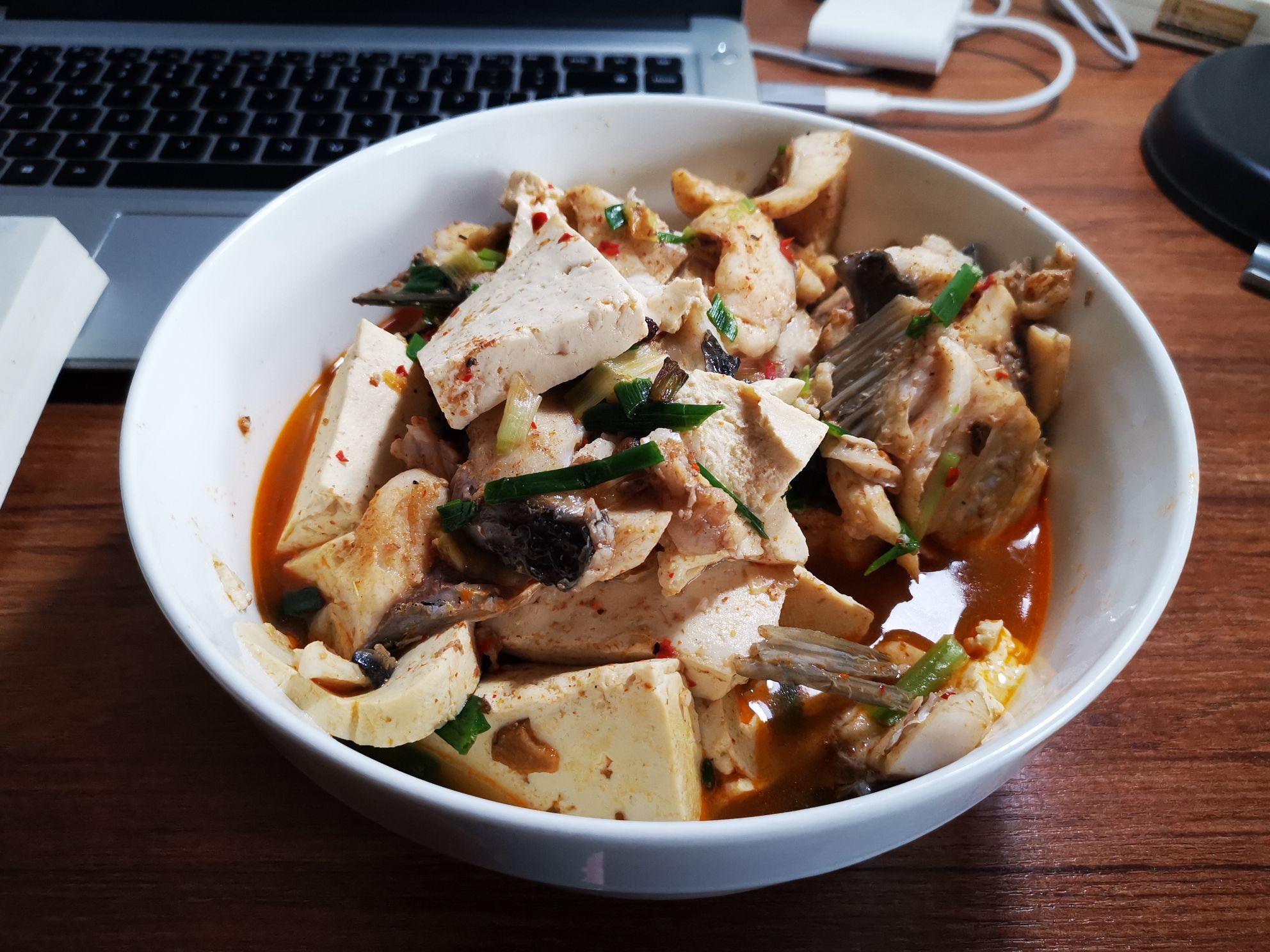 家常豆腐鱼的做法-家常味煮菜谱-易网健康养生网 家常豆腐鱼的做法-家常味煮菜谱