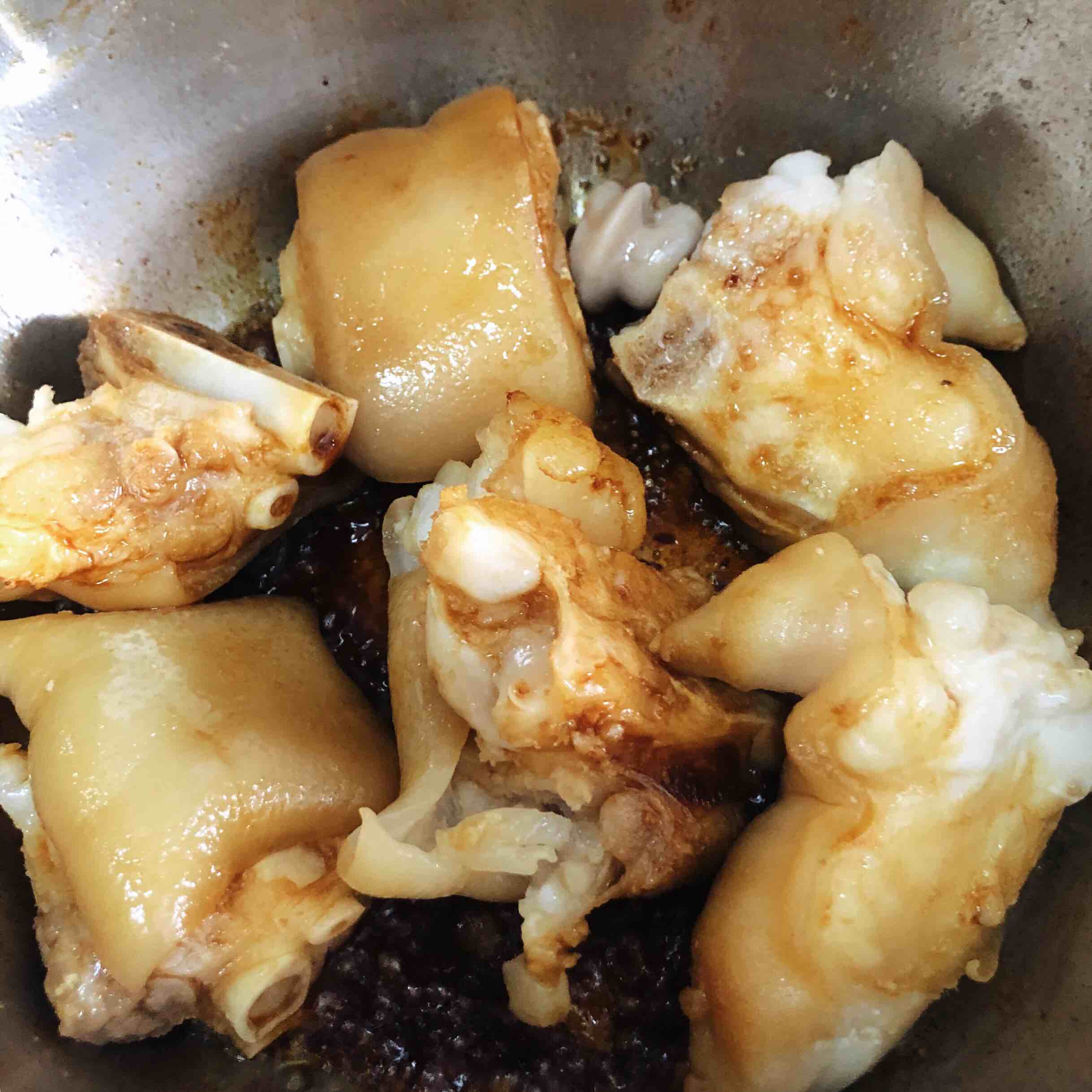 黄豆猪蹄汤的做法-家常味炖菜谱