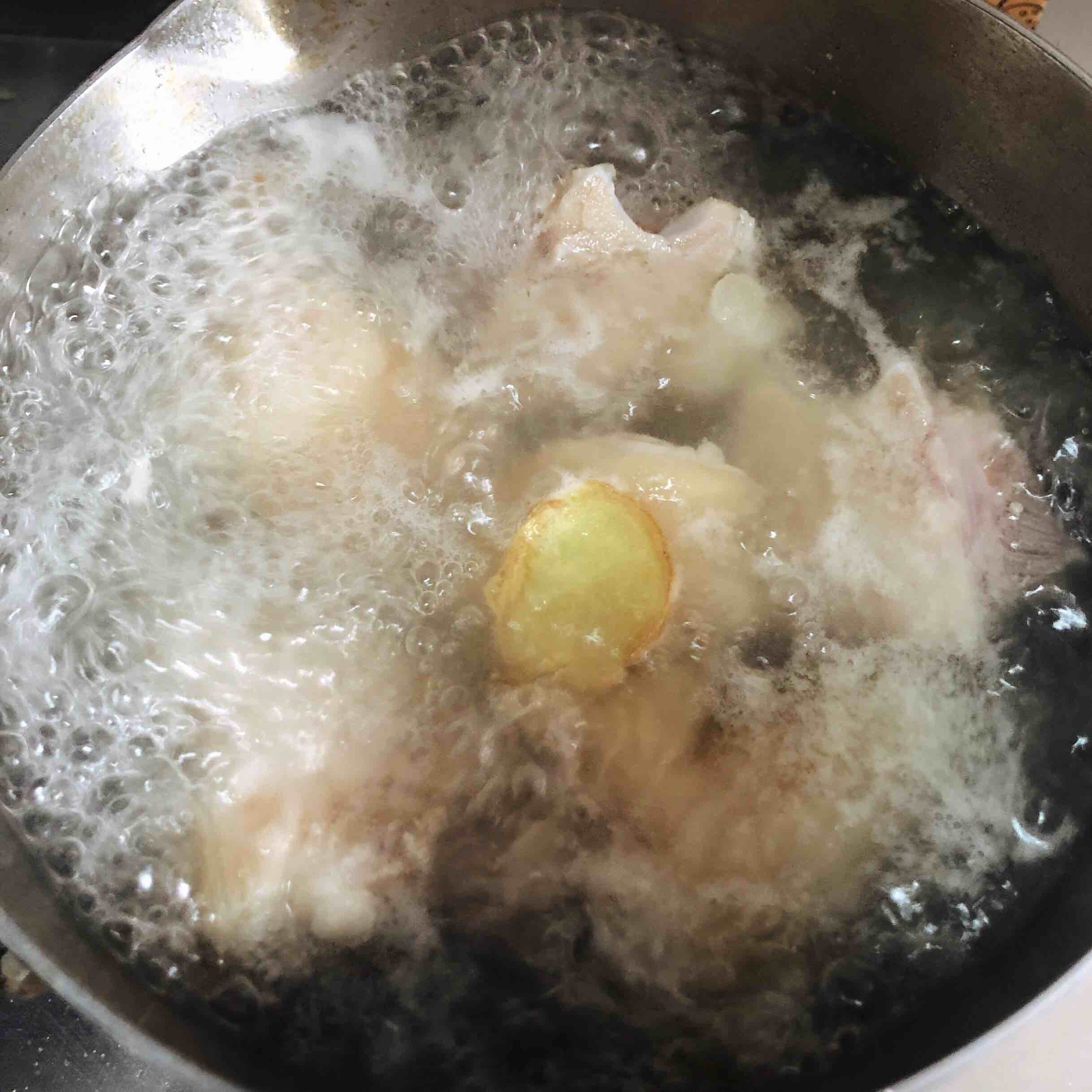 黄豆猪蹄汤的做法-家常味炖菜谱