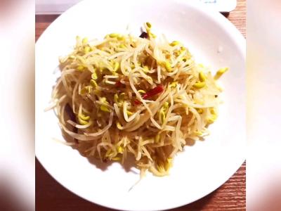 醋溜黄豆芽的做法-家常味炒菜谱