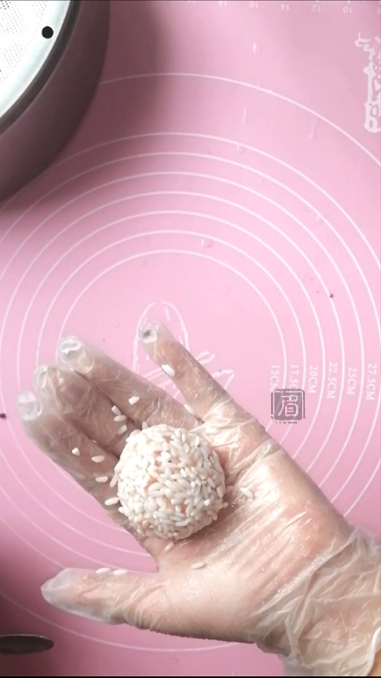 包心米丸子的做法-咸鲜味蒸菜谱
