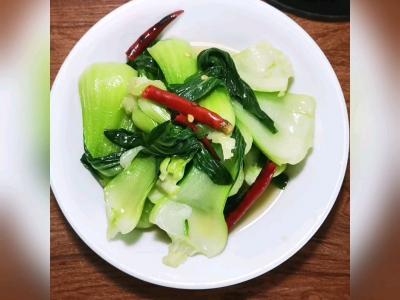 干椒炒小油菜的做法-家常味炒菜谱