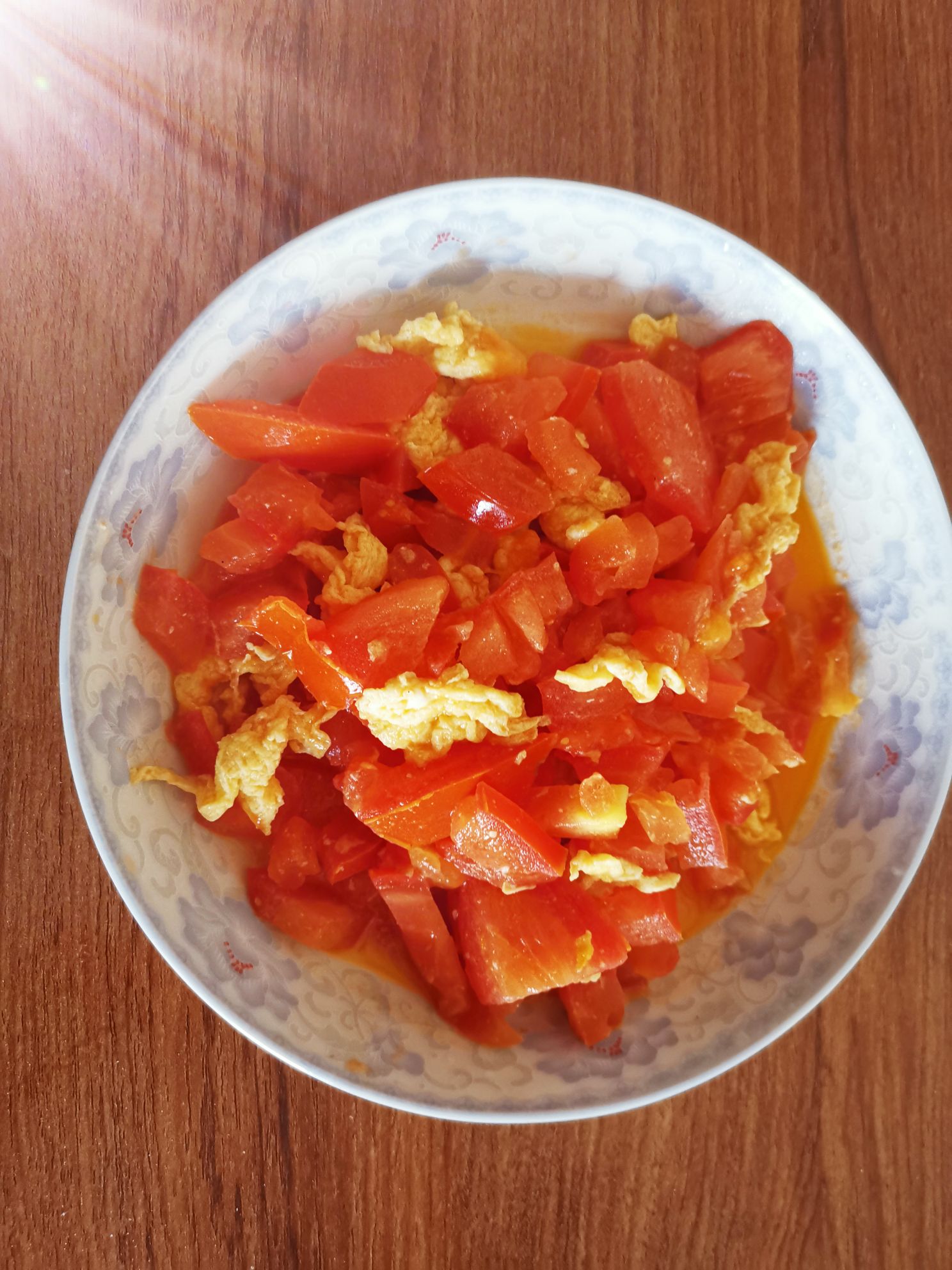番茄炒鸡蛋的做法-家常味炒菜谱