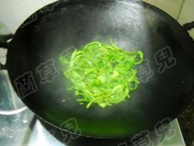 素炒千张丝的做法-家常味炒菜谱