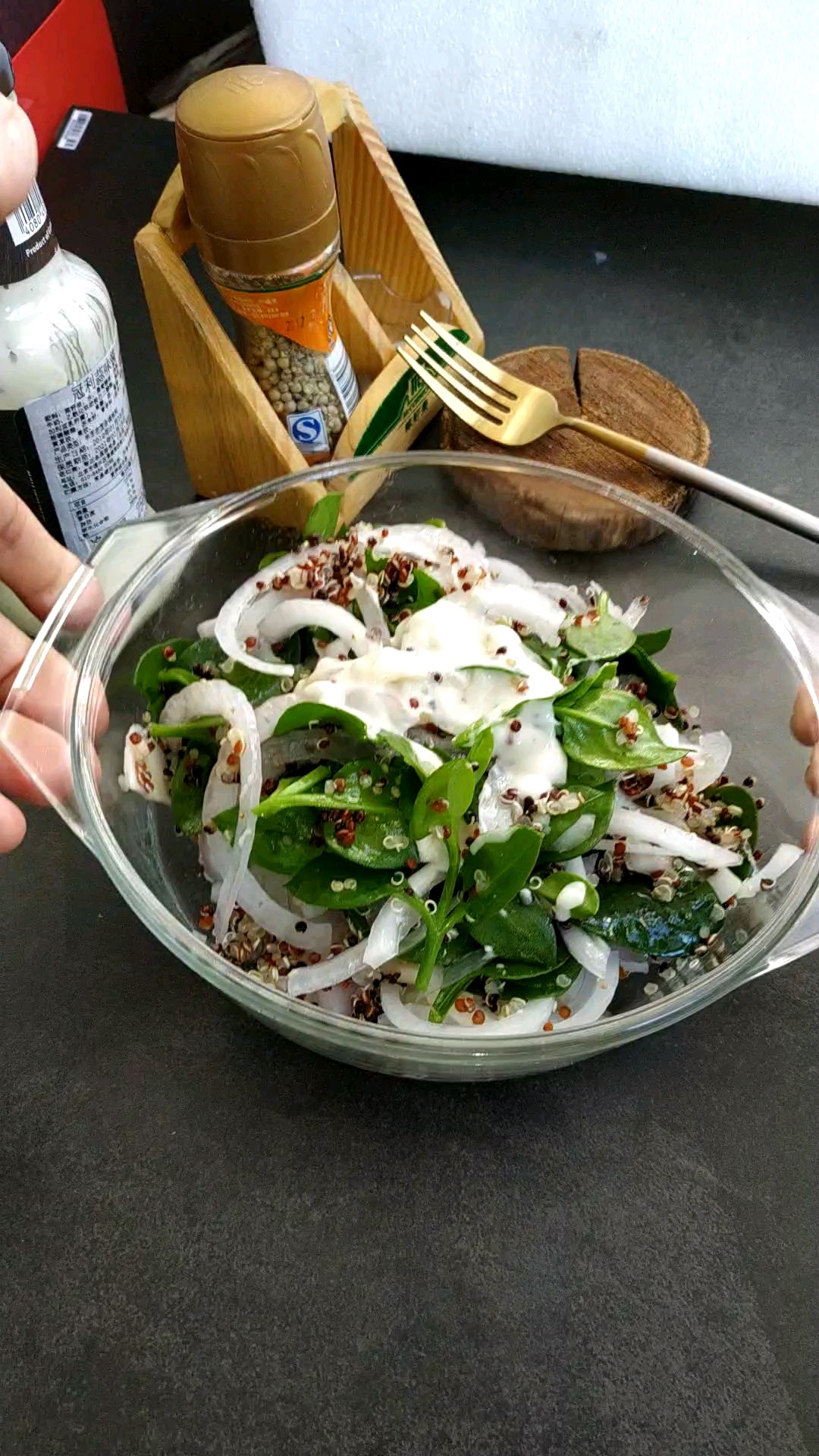 晚餐吃低脂低热，坚持30天腰细甩赘肉的做法-奶香味拌菜谱