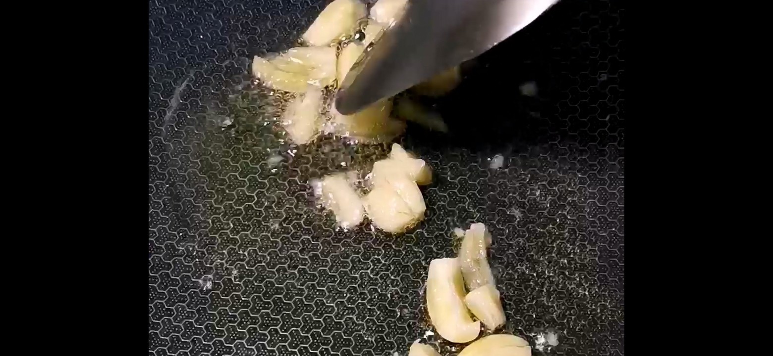 韭菜炒五香干的做法-家常味炒菜谱