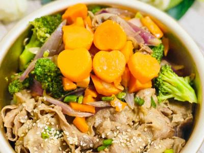 暑期手册，日式风格酱香肥牛饭，专治熊孩子！的作法-家常味烧菜谱