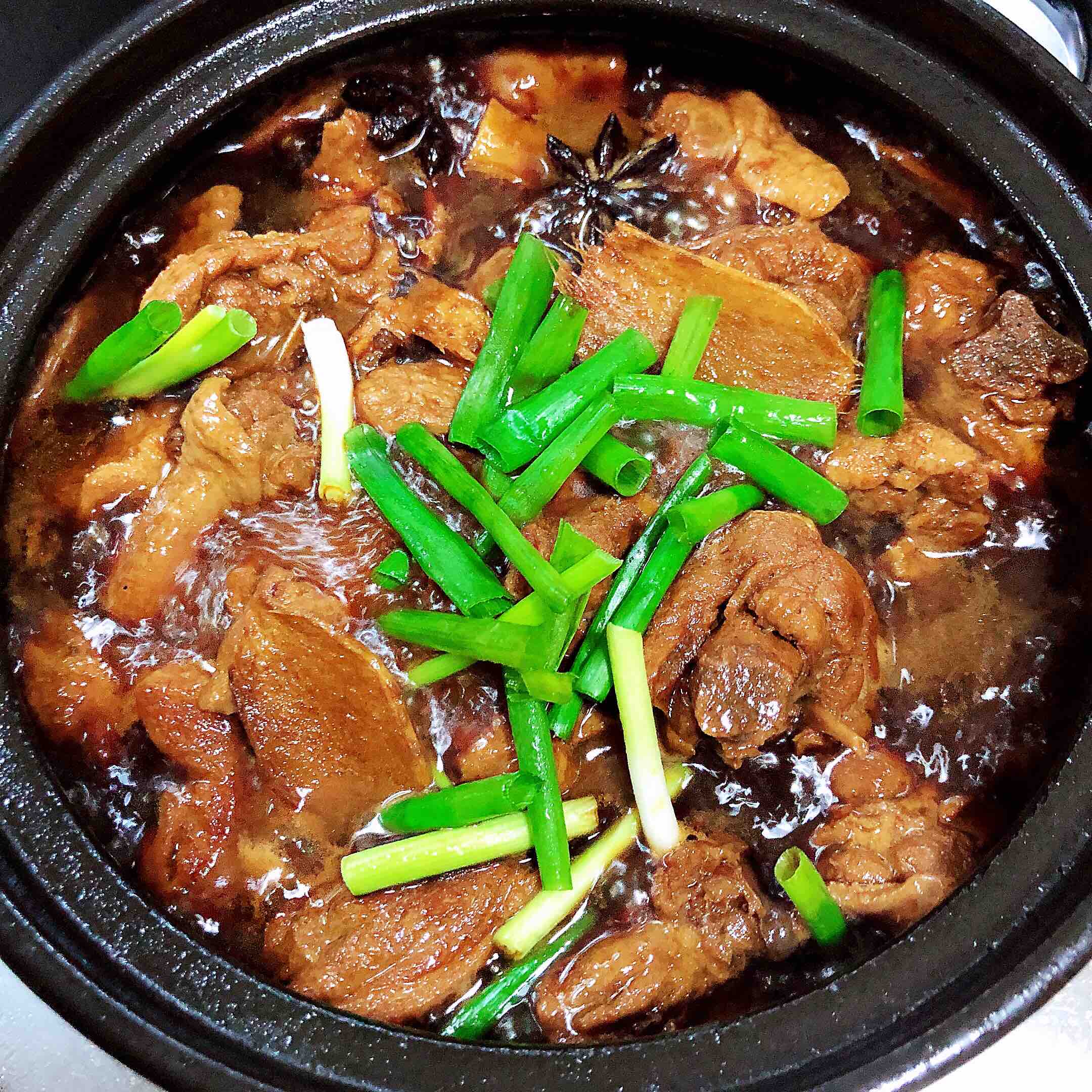 养生姜母鸭（祛暑湿肺燥、气血双补）的做法-咸鲜味炖菜谱