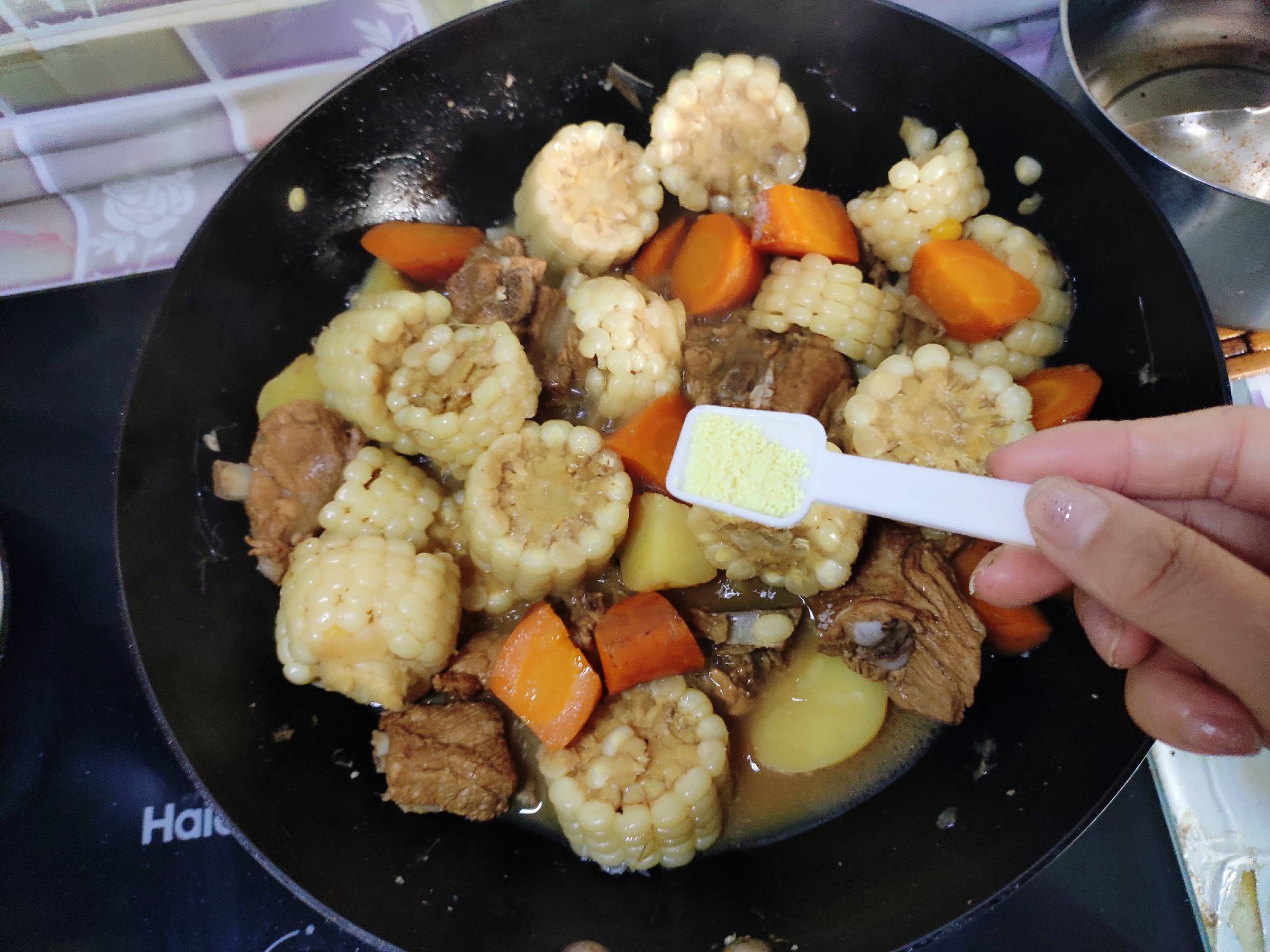浓情蜜意一锅出的做法-咸鲜味炖菜谱