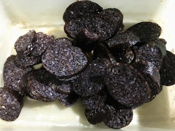 湘西特色菜——血粑鸭的做法-香辣味烧菜谱
