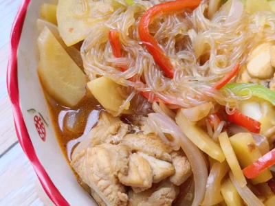 粉丝鸡腿煲的作法-家常味炖菜谱