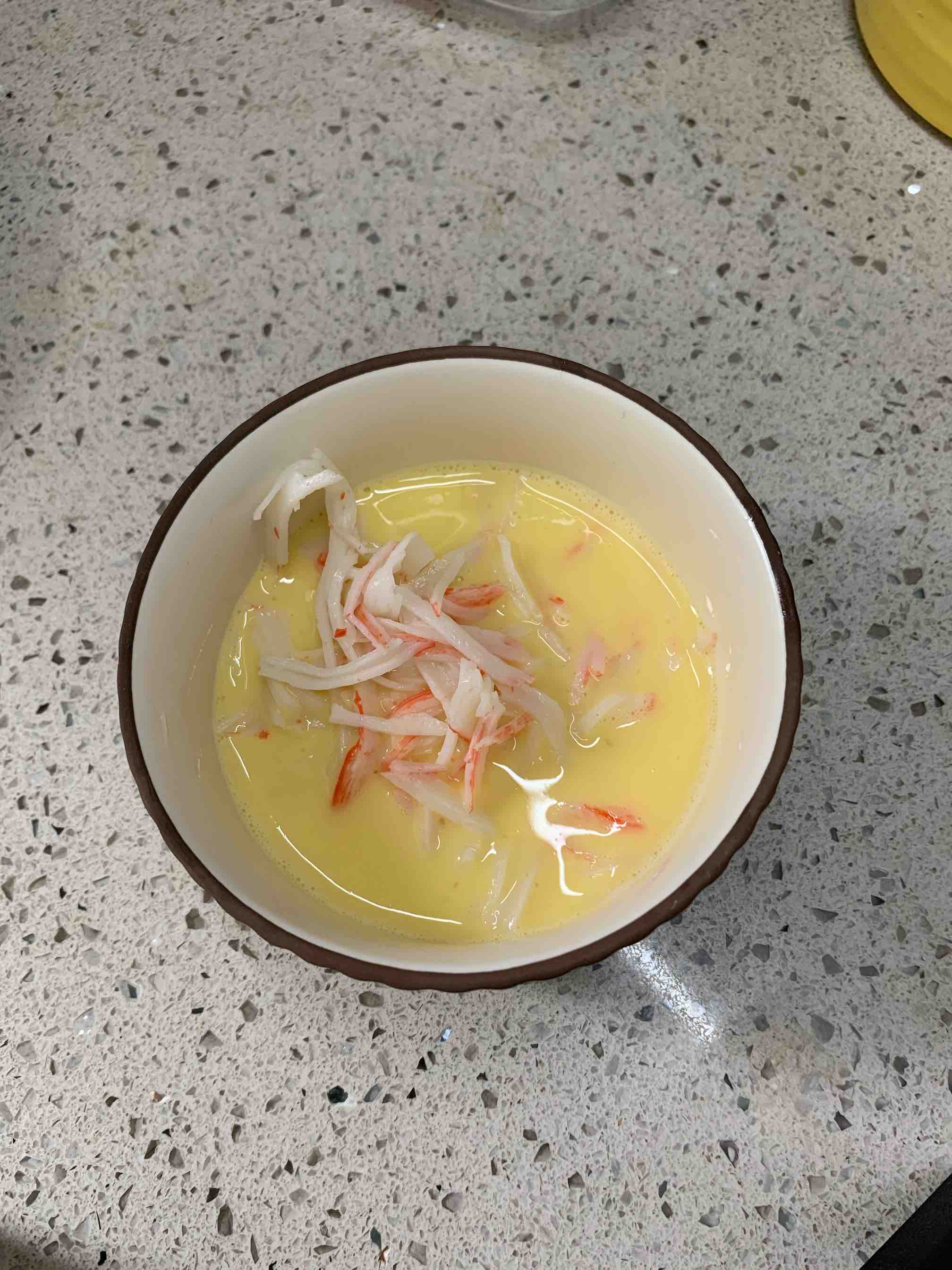 好吃不胖的蟹柳滑蛋的做法-咸鲜味炒菜谱
