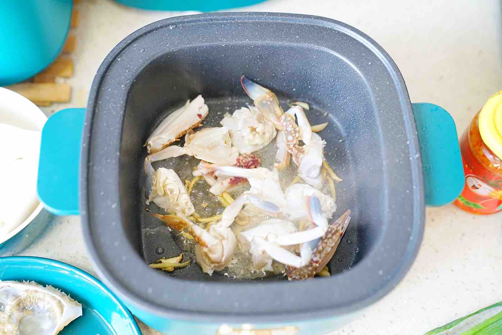 蟹焖豆腐的做法-咸鲜味焖菜谱