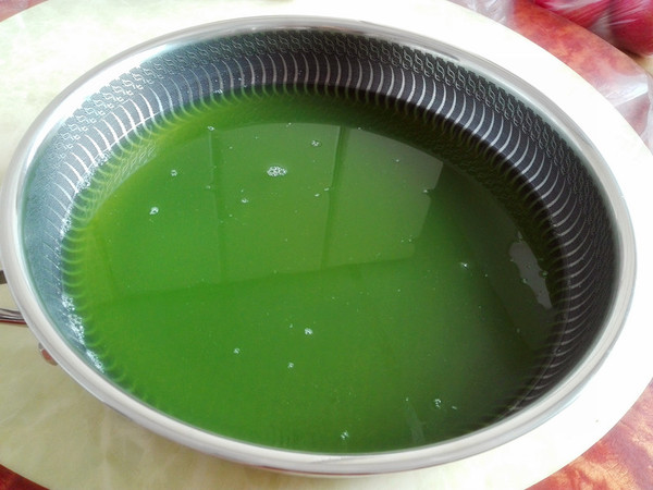 黄瓜汁豌豆凉粉的做法-酸辣味煮菜谱