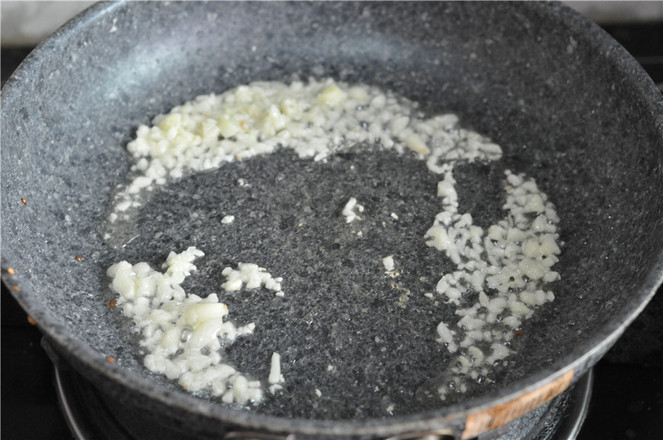 花生芽炒肉丝的做法-家常味炒菜谱