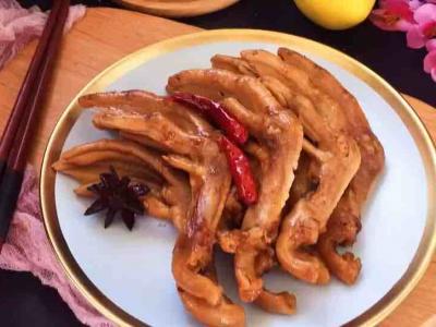 香辣卤鸭掌的作法-香辣味煮菜谱