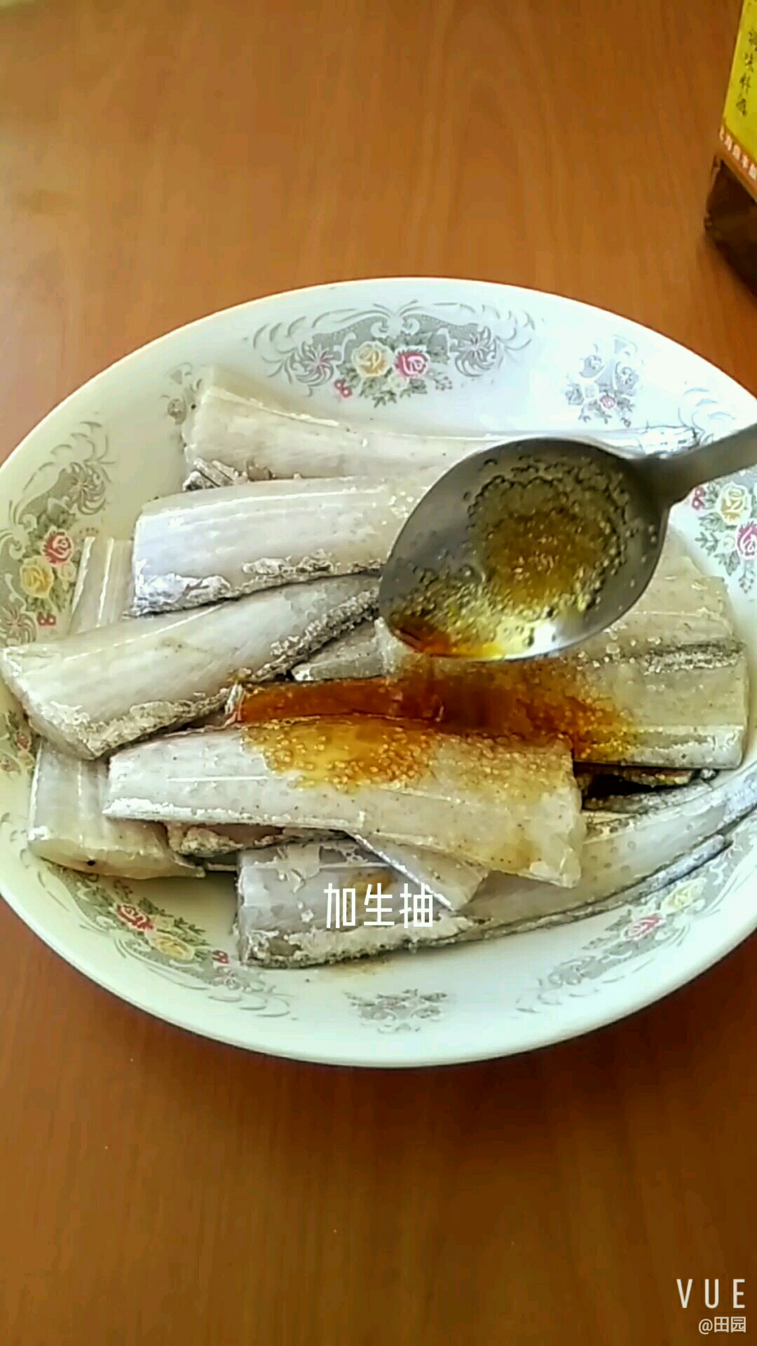 空气炸锅炸带鱼的做法-咸鲜味炸菜谱