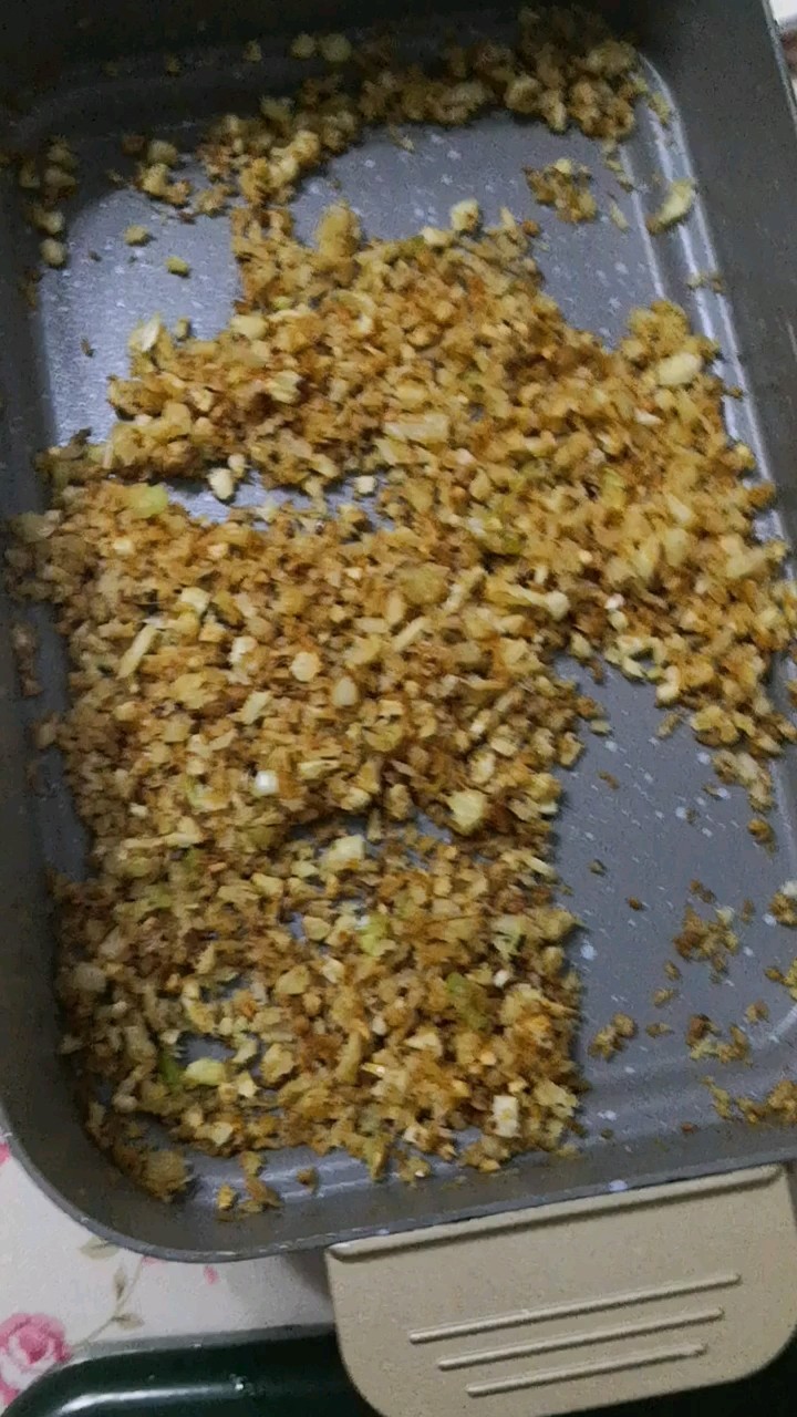 避风塘虾的做法-咸鲜味炒菜谱